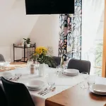 Giergonia 게스트하우스 부코비나 타트잔스카