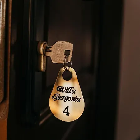 Giergonia بيت ضيافة