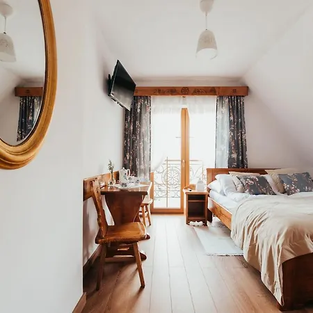 بيت ضيافة Giergonia