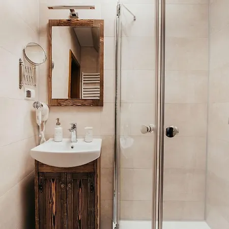 Giergonia Casa de hóspedes